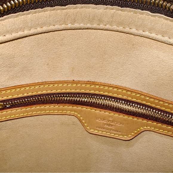 Louis Vuitton Monogram loop bag - Picture 10 of 12